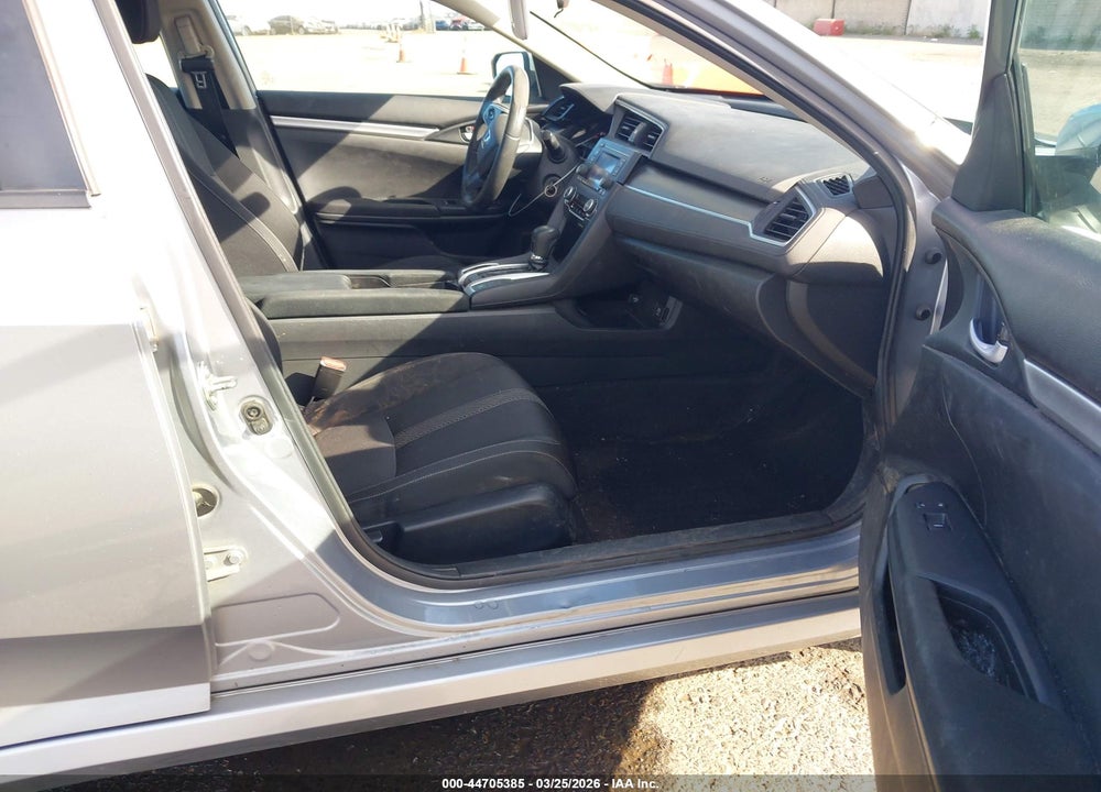 2016 HONDA CIVIC LX VIN: 2HGFC2F57GH554420