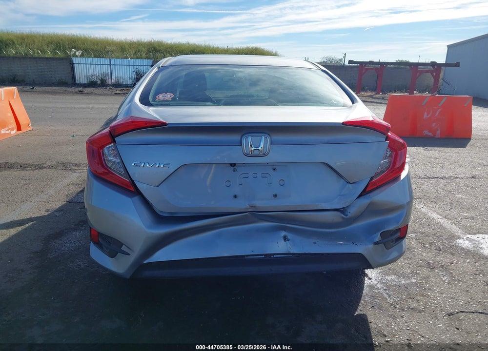 2016 HONDA CIVIC LX VIN: 2HGFC2F57GH554420