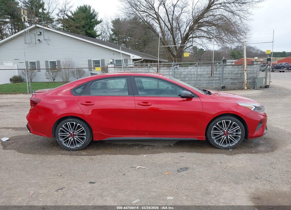 2024 KIA FORTE GT VIN: 3KPF44AC7RE742768
