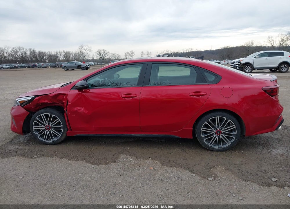 2024 KIA FORTE GT VIN: 3KPF44AC7RE742768