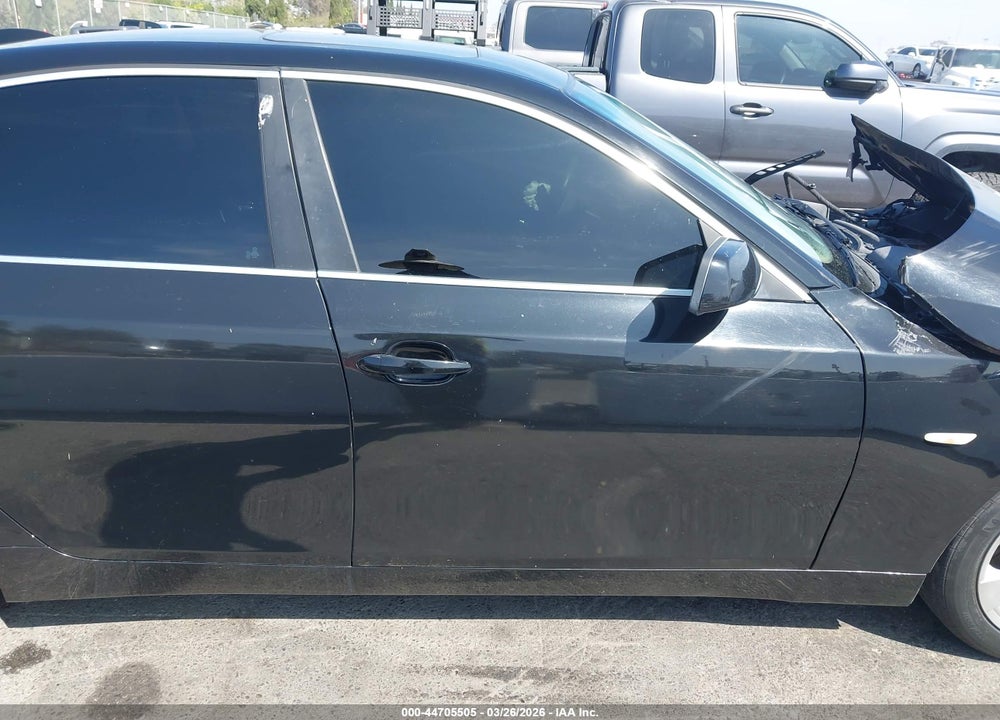 2007 BMW 525I VIN: WBANE53517CY04146