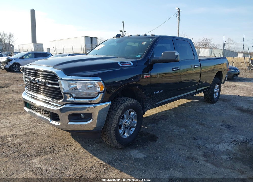 2019 RAM 2500 BIG HORN  4X4 8' BOX VIN: 3C6UR5JJ2KG653849