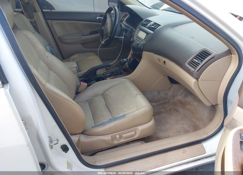 2007 HONDA ACCORD 3.0 EX VIN: 1HGCM665X7A088178
