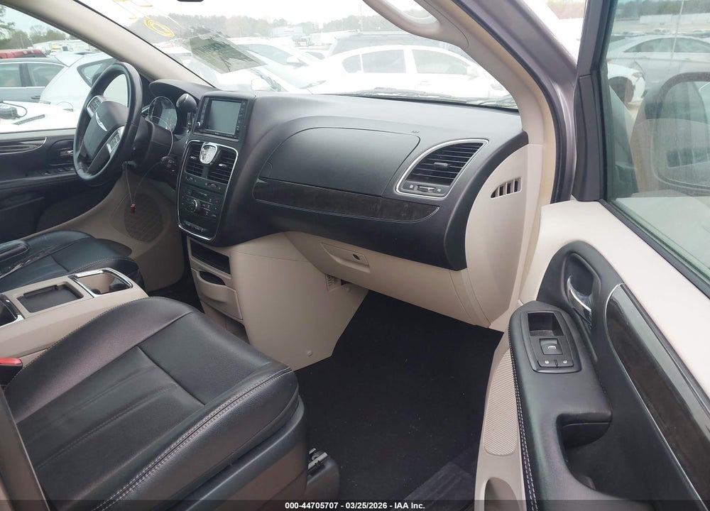 2014 CHRYSLER TOWN & COUNTRY TOURING VIN: 2C4RC1BGXER277315
