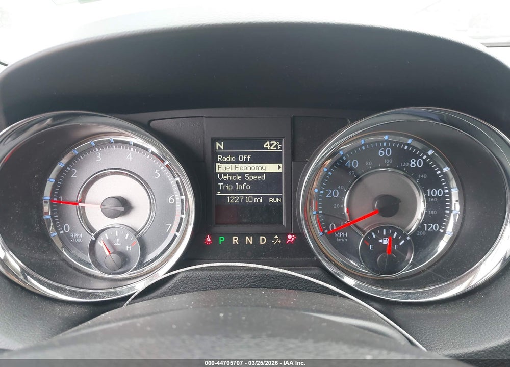 2014 CHRYSLER TOWN & COUNTRY TOURING VIN: 2C4RC1BGXER277315