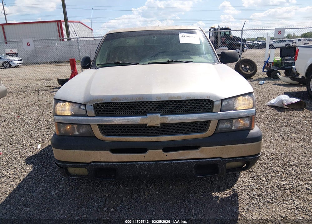 2005 CHEVROLET SILVERADO 1500 LS VIN: 2GCEC19T851155777
