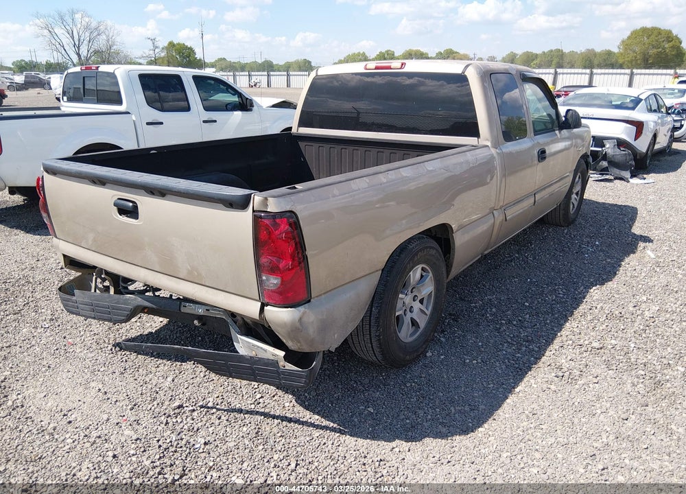 2005 CHEVROLET SILVERADO 1500 LS VIN: 2GCEC19T851155777
