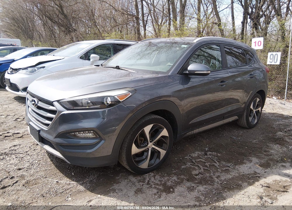 2017 HYUNDAI TUCSON SPORT VIN: KM8J33A22HU286611