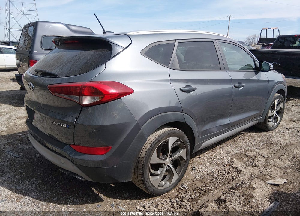 2017 HYUNDAI TUCSON SPORT VIN: KM8J33A22HU286611