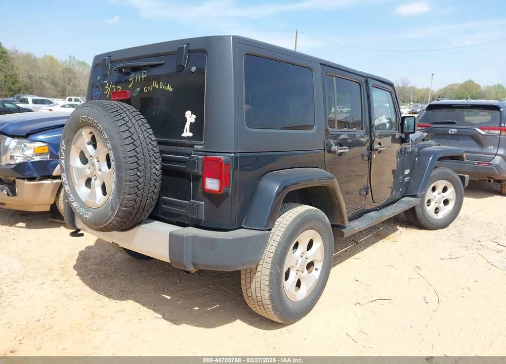 2015 JEEP WRANGLER UNLIMITED SAHARA VIN: 1C4BJWEG2FL613078