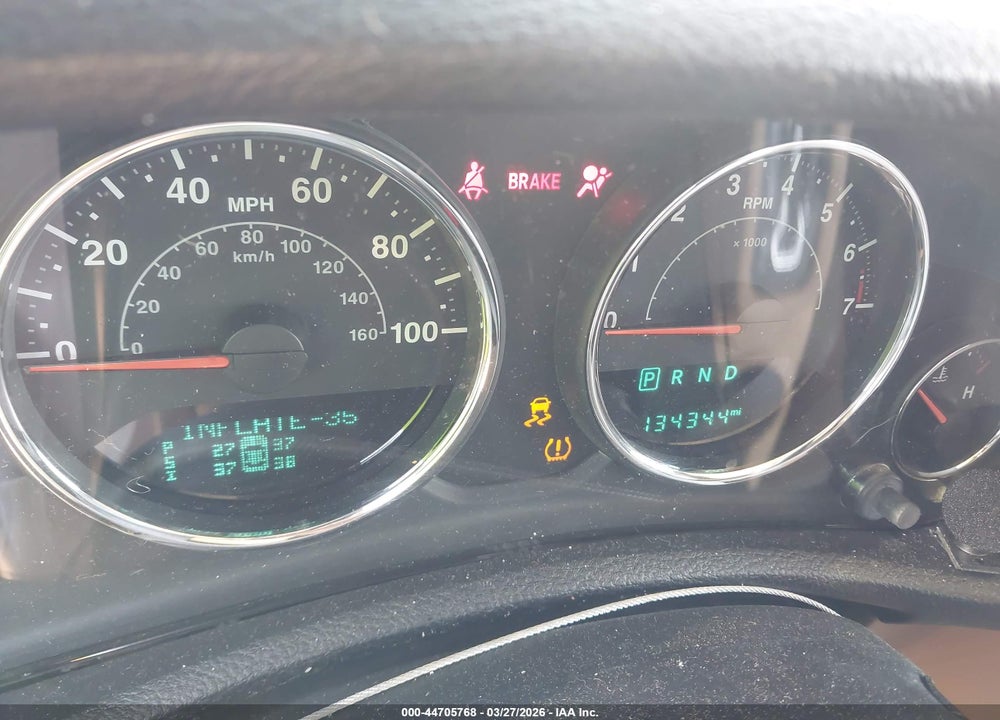 2015 JEEP WRANGLER UNLIMITED SAHARA VIN: 1C4BJWEG2FL613078