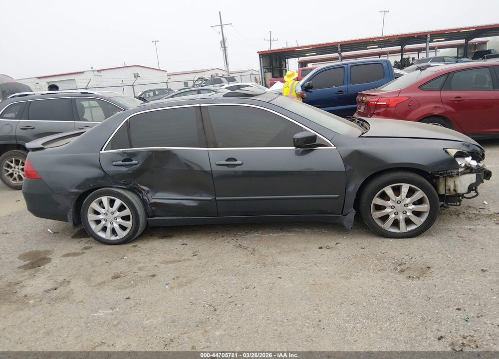 2006 HONDA ACCORD 3.0 EX VIN: 1HGCM66886A070545