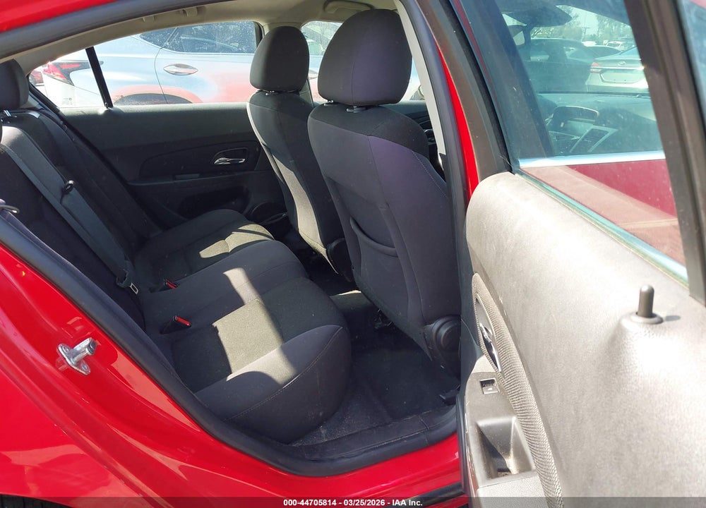 2014 CHEVROLET CRUZE 1LT AUTO VIN: 1G1PC5SB7E7125196