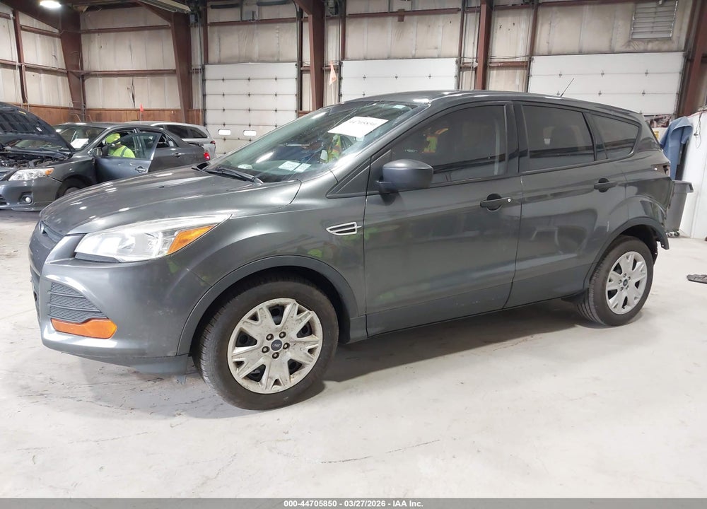 2016 FORD ESCAPE S VIN: 1FMCU0F7XGUC57882