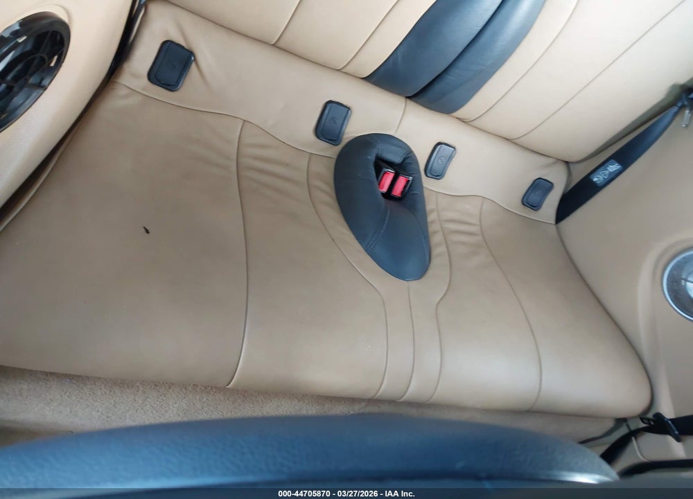 2006 MINI COOPER VIN: WMWRF33566TG14198