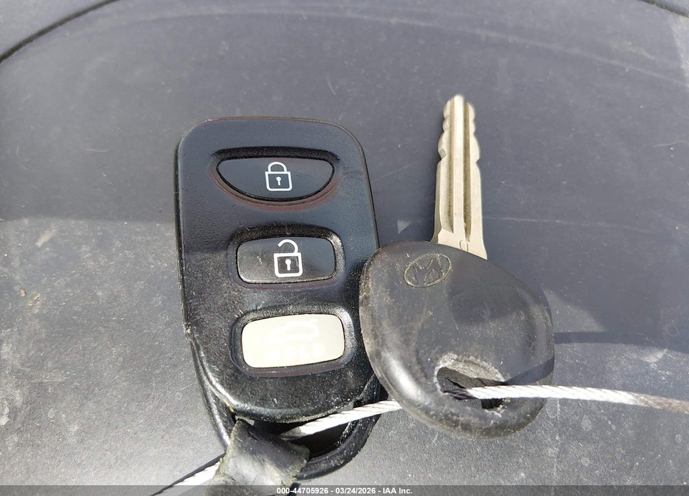 2010 HYUNDAI ELANTRA SE VIN: KMHDU4AD6AU015770