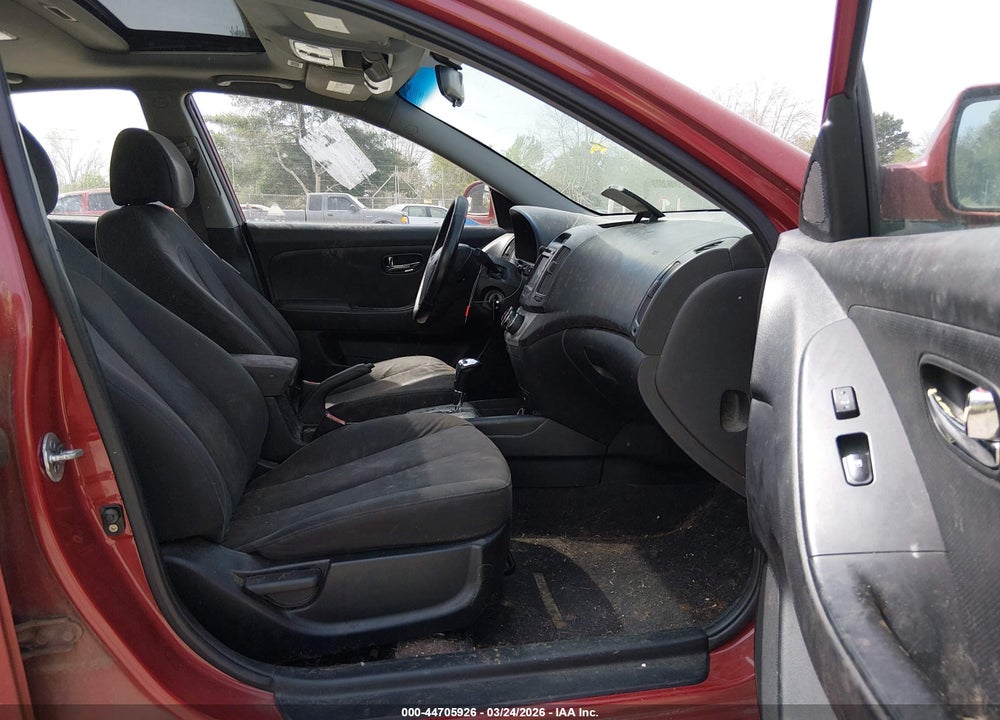 2010 HYUNDAI ELANTRA SE VIN: KMHDU4AD6AU015770