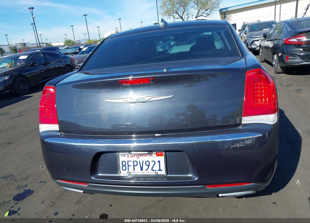 2015 CHRYSLER 300 LIMITED VIN: 2C3CCAAGXFH829916