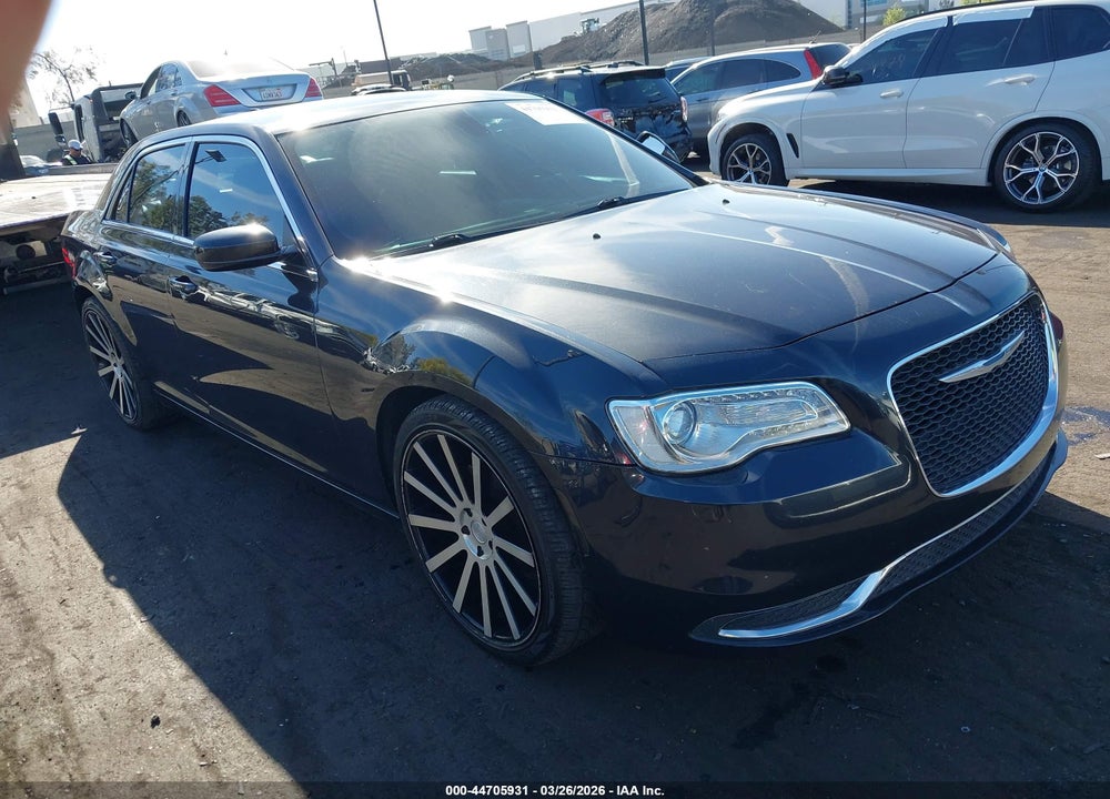 2015 CHRYSLER 300 LIMITED VIN: 2C3CCAAGXFH829916