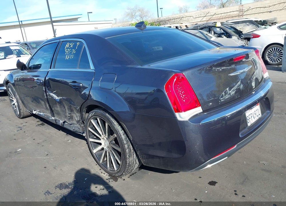 2015 CHRYSLER 300 LIMITED VIN: 2C3CCAAGXFH829916