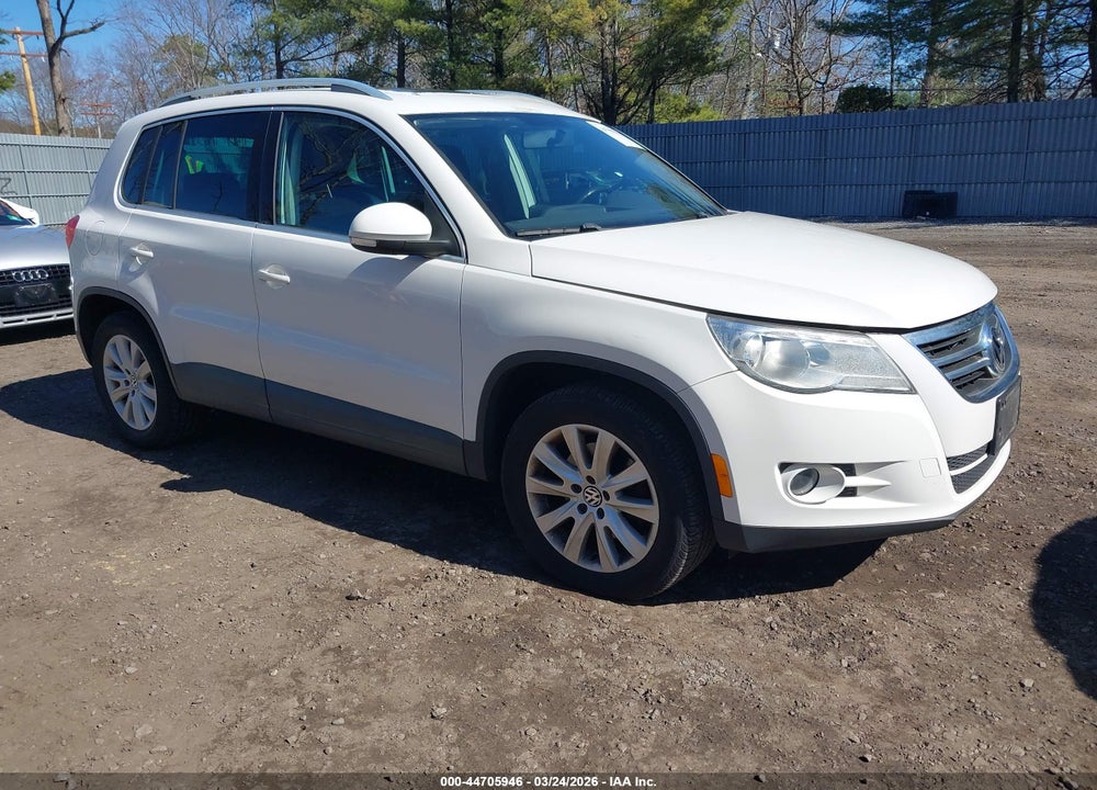 2009 VOLKSWAGEN TIGUAN SE VIN: WVGAV75N79W532855