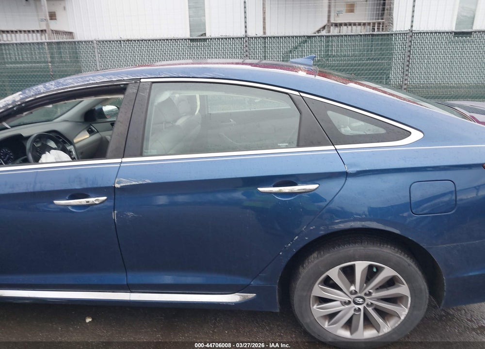 2017 HYUNDAI SONATA SPORT VIN: 5NPE34AF2HH586061