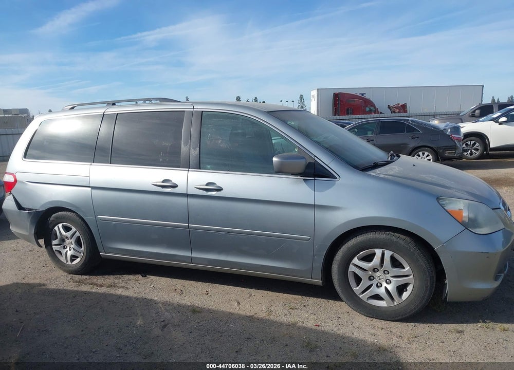 2007 HONDA ODYSSEY EX VIN: 5FNRL38467B084585