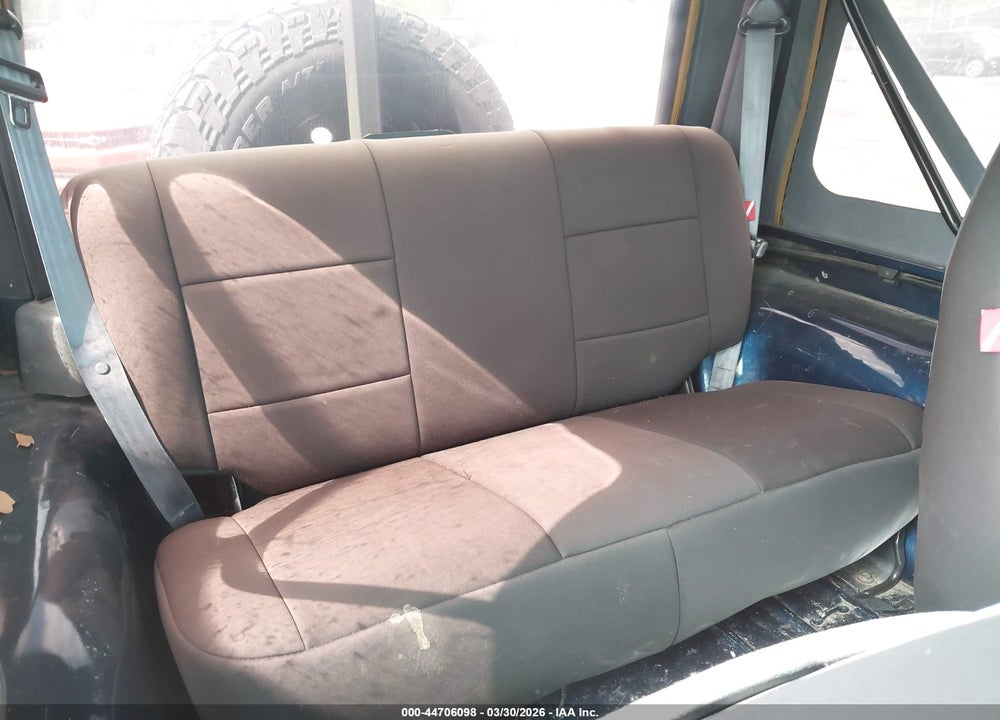 2000 JEEP WRANGLER SE VIN: 1J4FA29P0YP777729