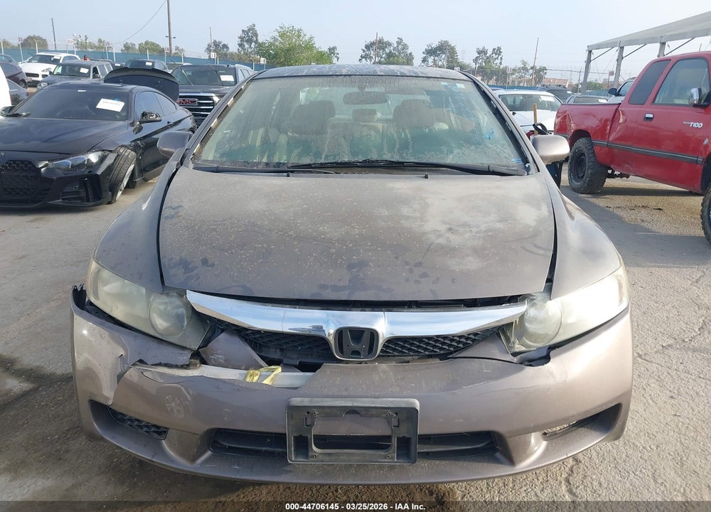 2010 HONDA CIVIC LX VIN: 19XFA1F5XAE029188