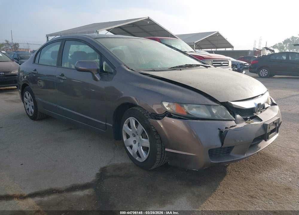 2010 HONDA CIVIC LX VIN: 19XFA1F5XAE029188