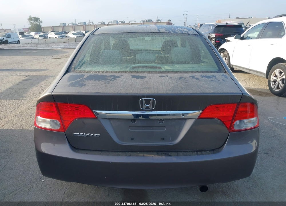 2010 HONDA CIVIC LX VIN: 19XFA1F5XAE029188