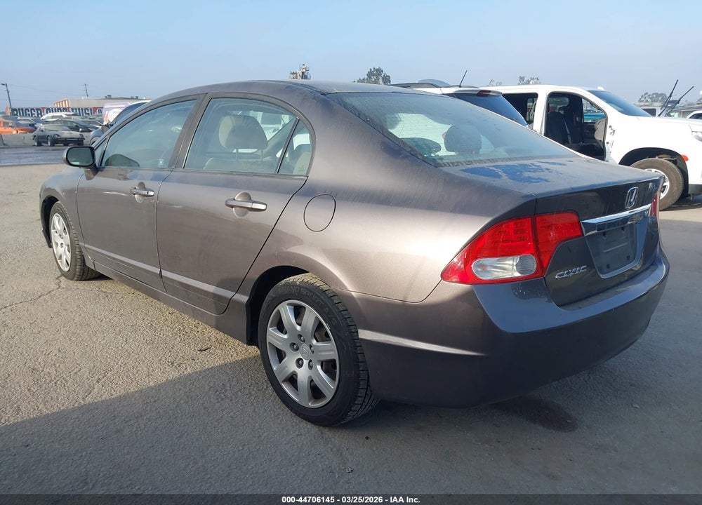 2010 HONDA CIVIC LX VIN: 19XFA1F5XAE029188