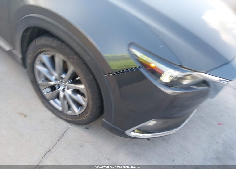 2018 MAZDA CX-9 SIGNATURE VIN: JM3TCBEY1J0213613