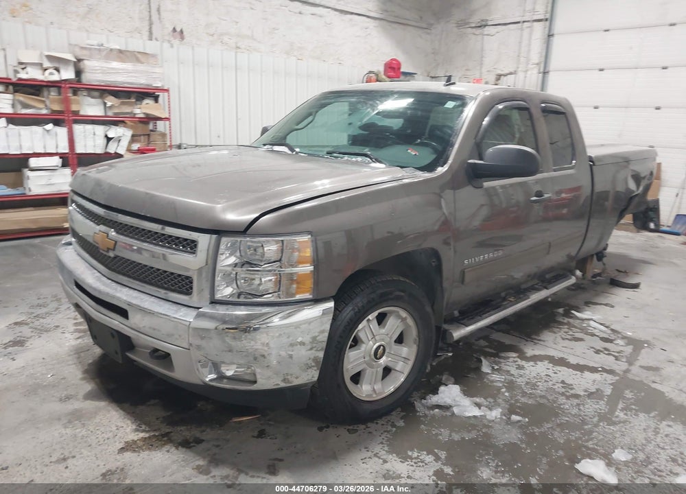 2013 CHEVROLET SILVERADO 1500 LT VIN: 1GCRKSE72DZ279083