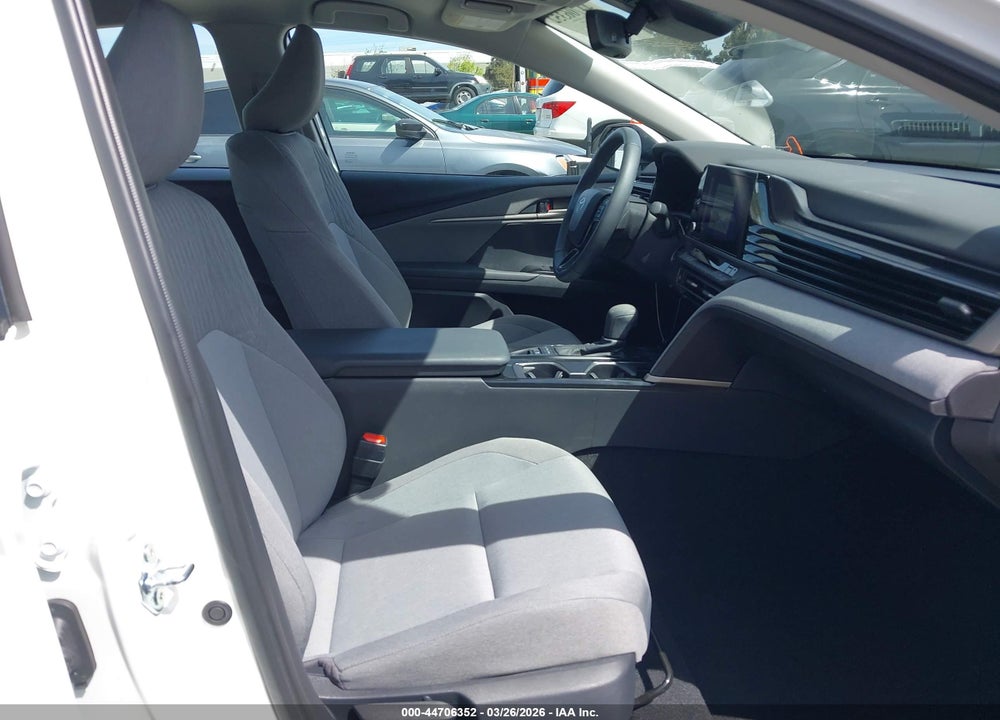 2025 TOYOTA CAMRY LE VIN: 4T1DAACK8SU135655