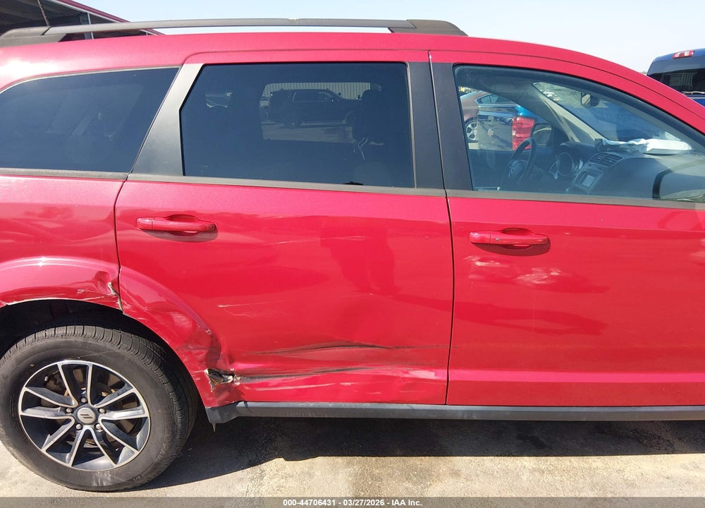 2018 DODGE JOURNEY SE VIN: 3C4PDCAB7JT509611