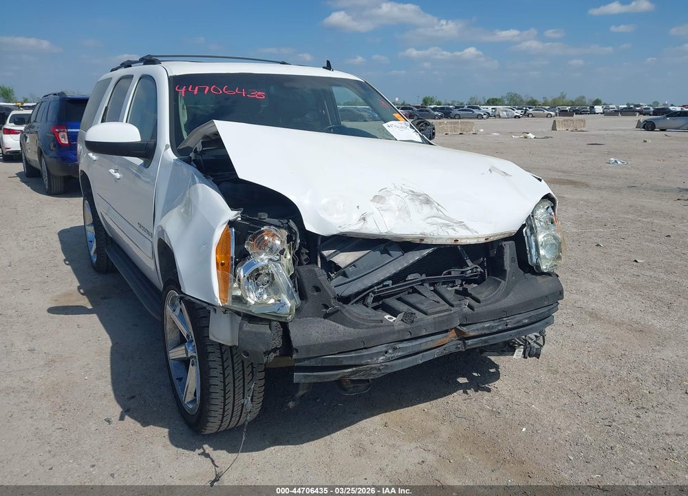 2007 GMC YUKON SLT VIN: 1GKFC13J17R118824