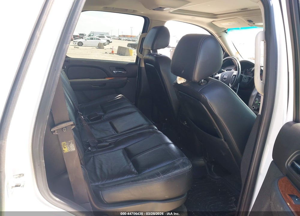2007 GMC YUKON SLT VIN: 1GKFC13J17R118824