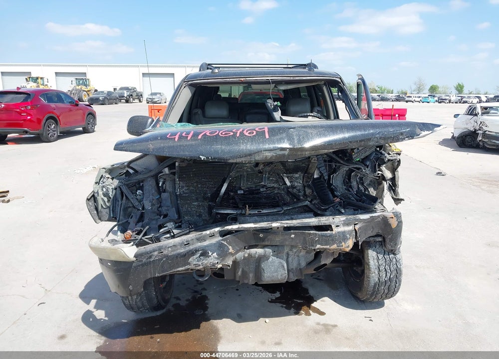2004 CHEVROLET SUBURBAN 1500 Z71 VIN: 3GNFK16Z14G314099