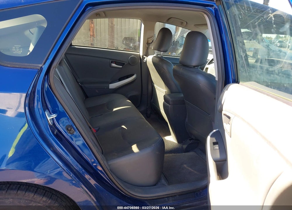 2011 TOYOTA PRIUS FOUR VIN: JTDKN3DU5B5337942