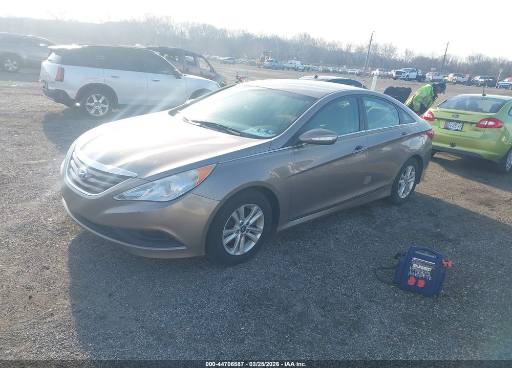 2014 HYUNDAI SONATA GLS VIN: 5NPEB4ACXEH907476