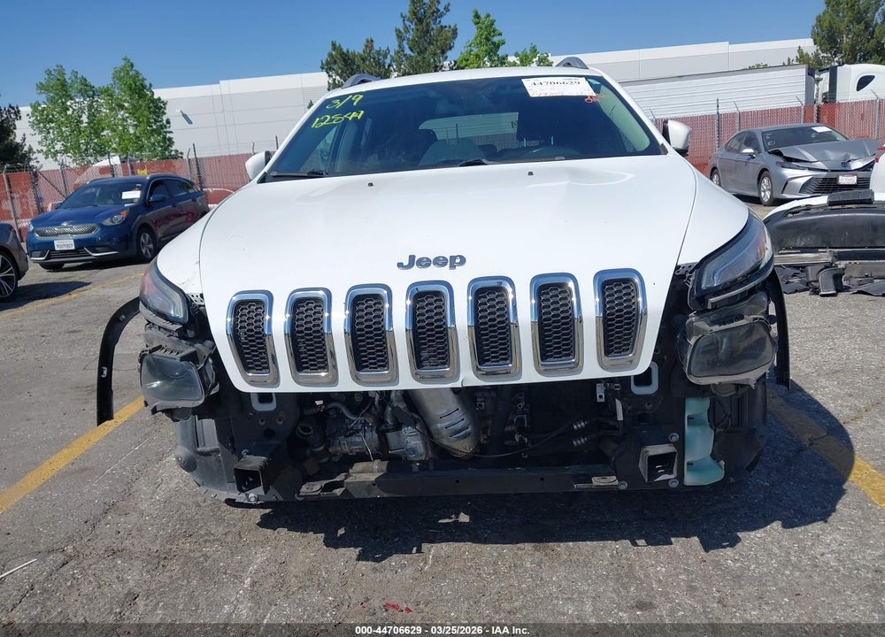 2014 JEEP CHEROKEE LATITUDE VIN: 1C4PJLCB3EW171615