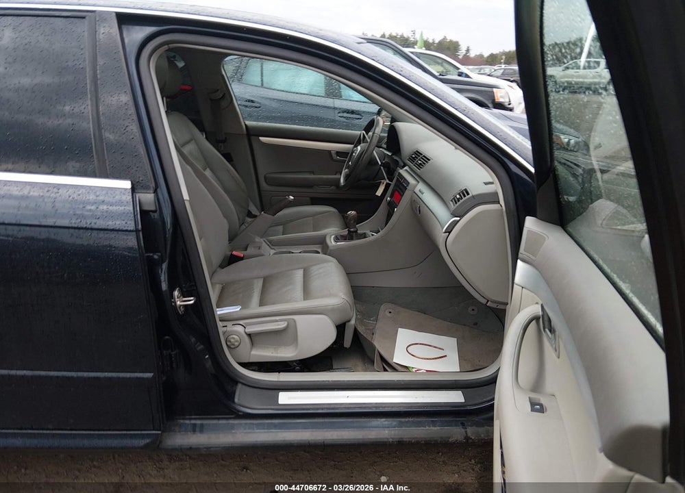 2008 AUDI A4 2.0T VIN: WAUDF78E88A117921
