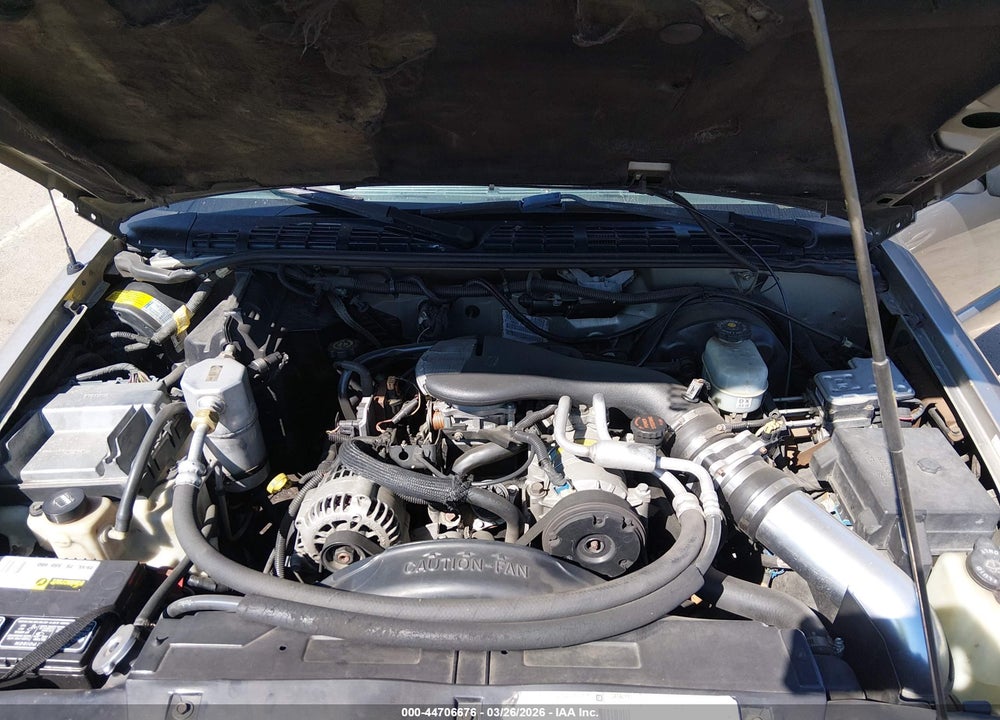 2001 CHEVROLET S-10 LS VIN: 1GCCS14W118248322