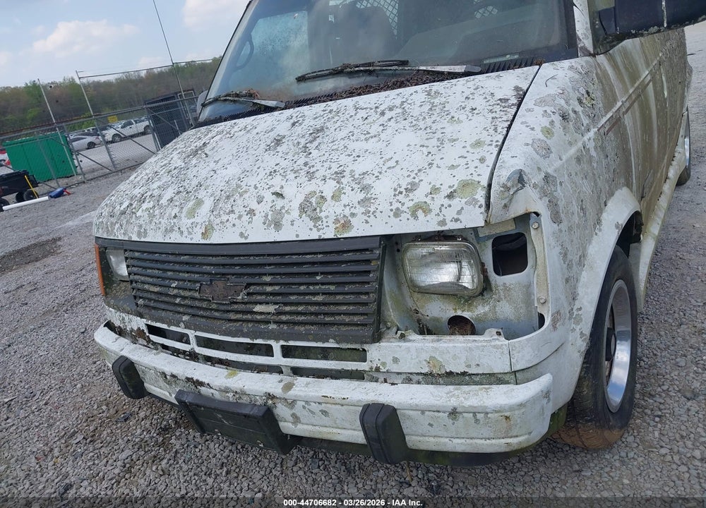 1993 CHEVROLET ASTRO VIN: 1GCDM15Z0PB116784