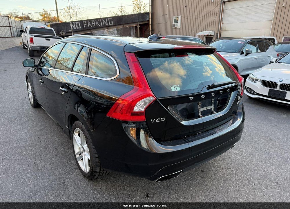 2015 VOLVO V60 T5 PREMIER VIN: YV1612SB9F1186961