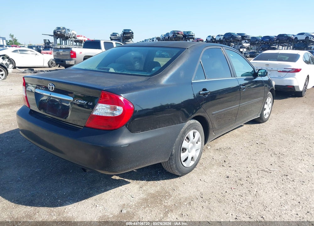 2004 TOYOTA CAMRY LE VIN: 4T1BE32K34U350131