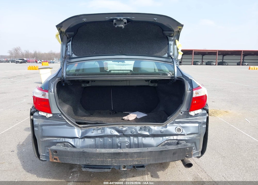 2015 TOYOTA COROLLA VIN: 2T1BURHE5FC303159