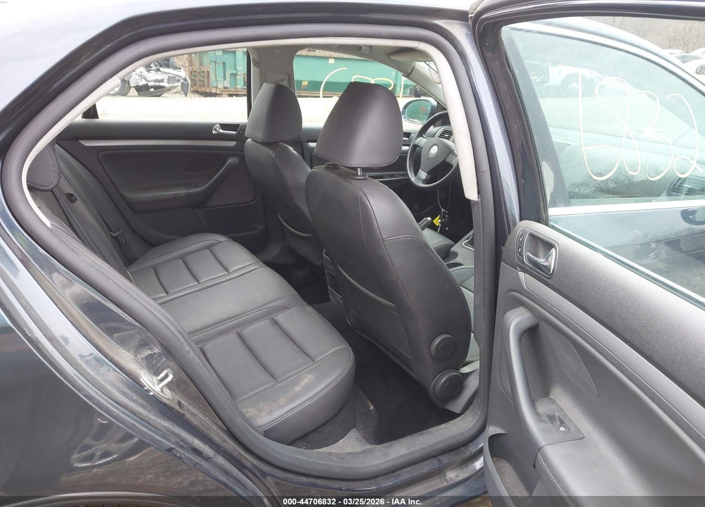 2009 VOLKSWAGEN JETTA SE/SEL VIN: 3VWRZ71KX9M022259