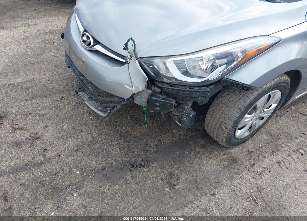 2016 HYUNDAI ELANTRA SE VIN: KMHDH4AE7GU492875